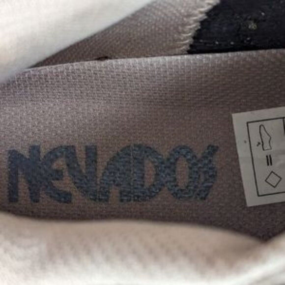 Nevados Boomerang II hiking boots NEW sz 9W - Picture 7 of 7